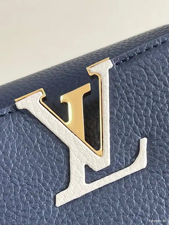 First bags ru MM LOUIS CAPUCINES VUITTON 0608